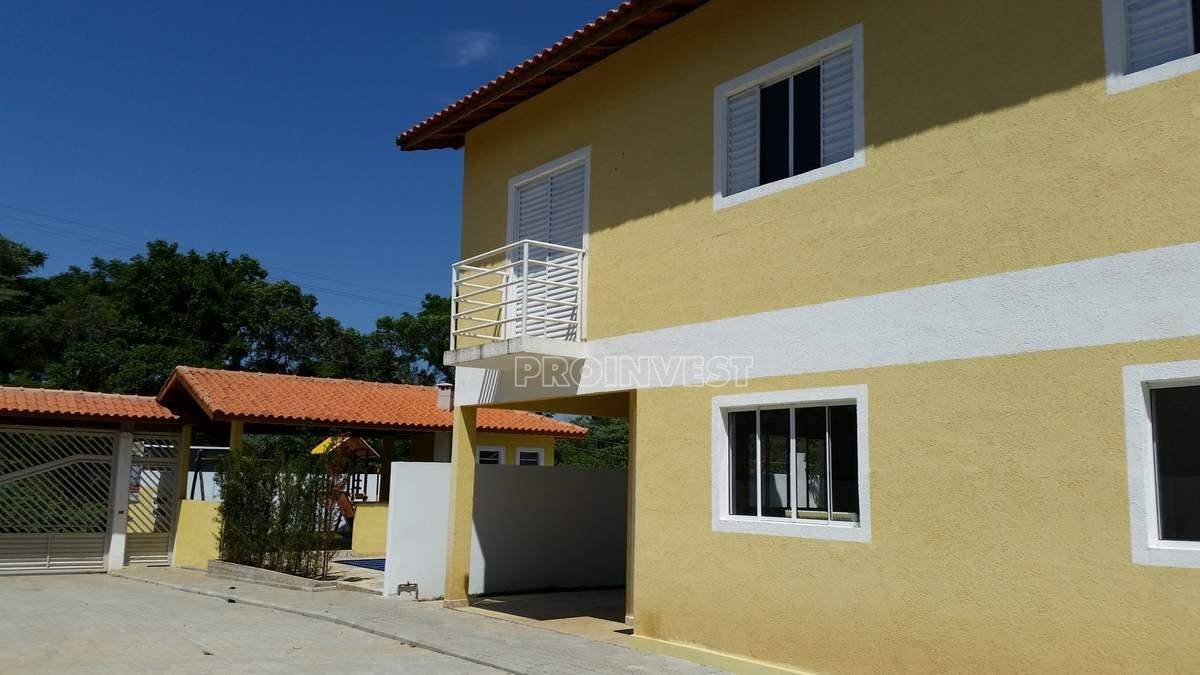 Casa à venda com 3 quartos, 96m² - Foto 1