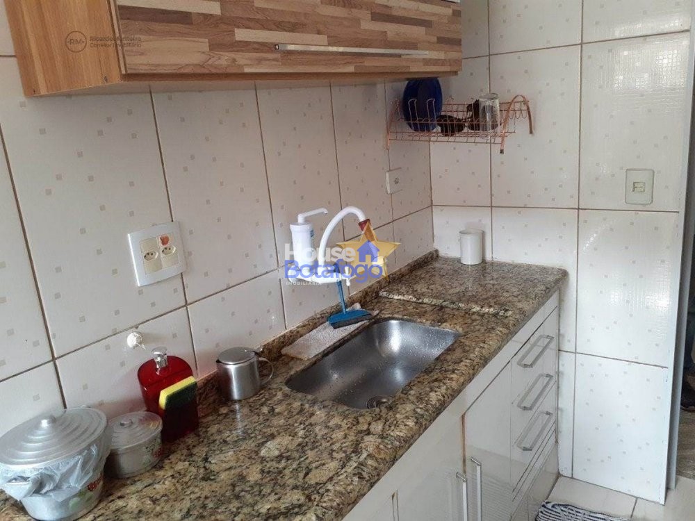 Apartamento à venda com 2 quartos, 70m² - Foto 5