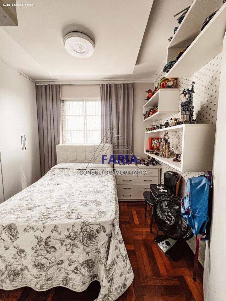 Apartamento à venda com 3 quartos, 170m² - Foto 12