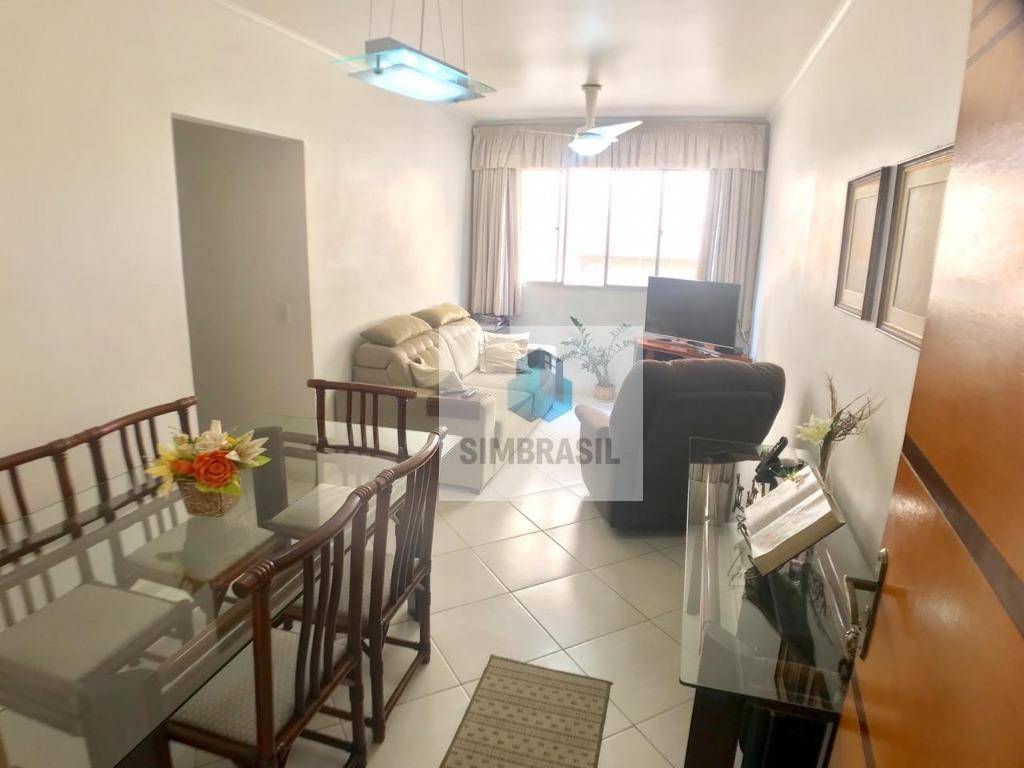 Apartamento à venda com 3 quartos, 75m² - Foto 2