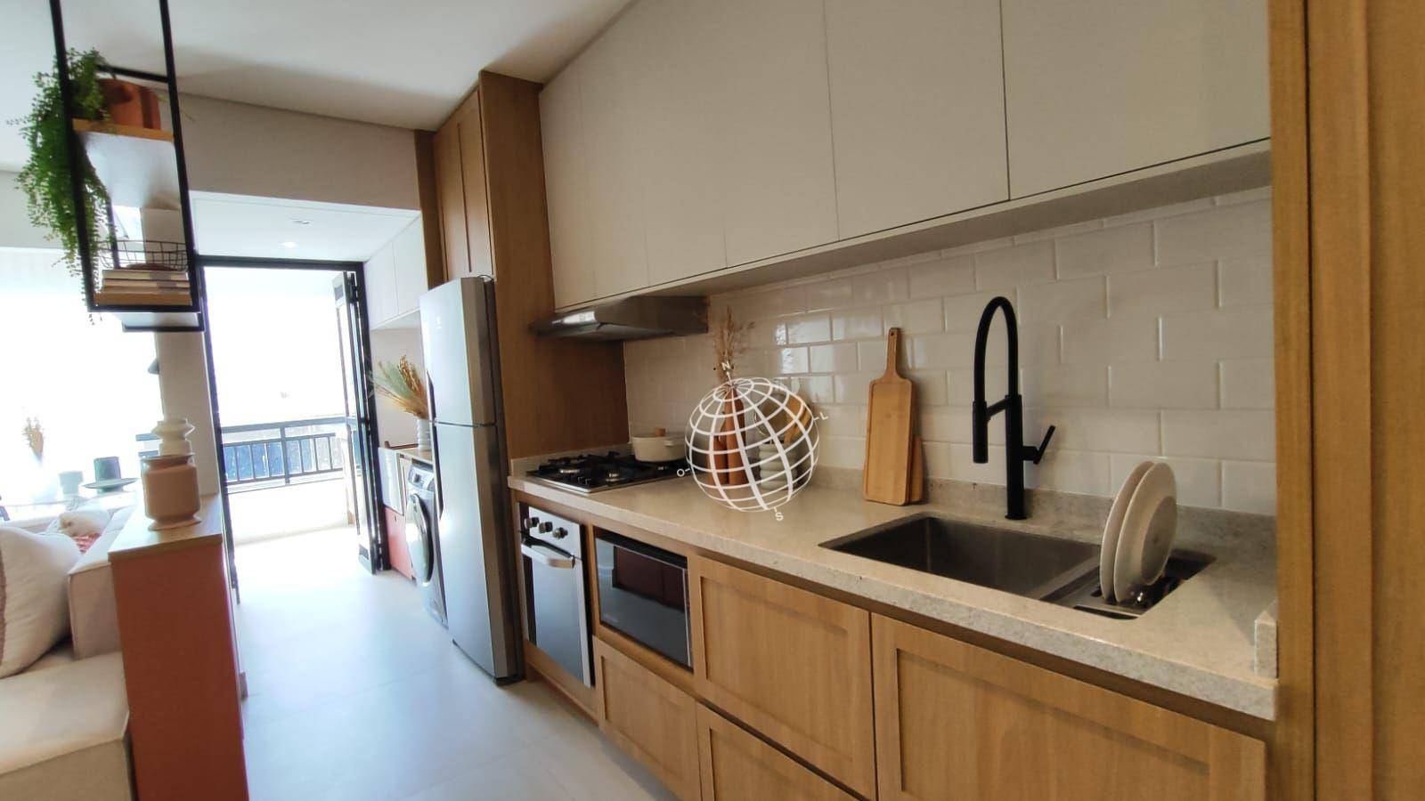 Apartamento à venda com 2 quartos, 70m² - Foto 31