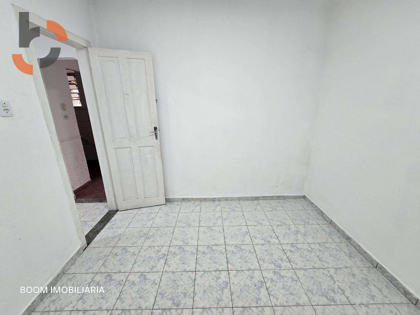 Casa para alugar com 1 quarto, 54m² - Foto 7