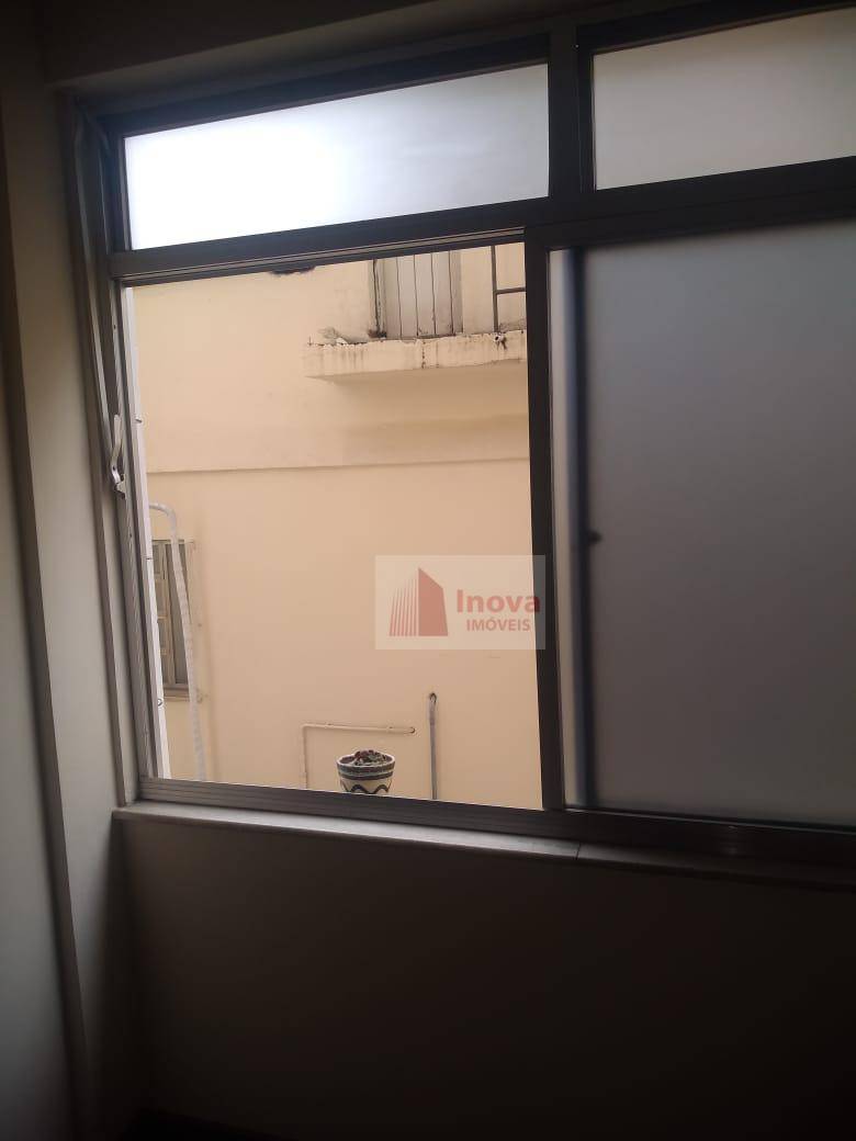 Apartamento à venda com 1 quarto, 50m² - Foto 19