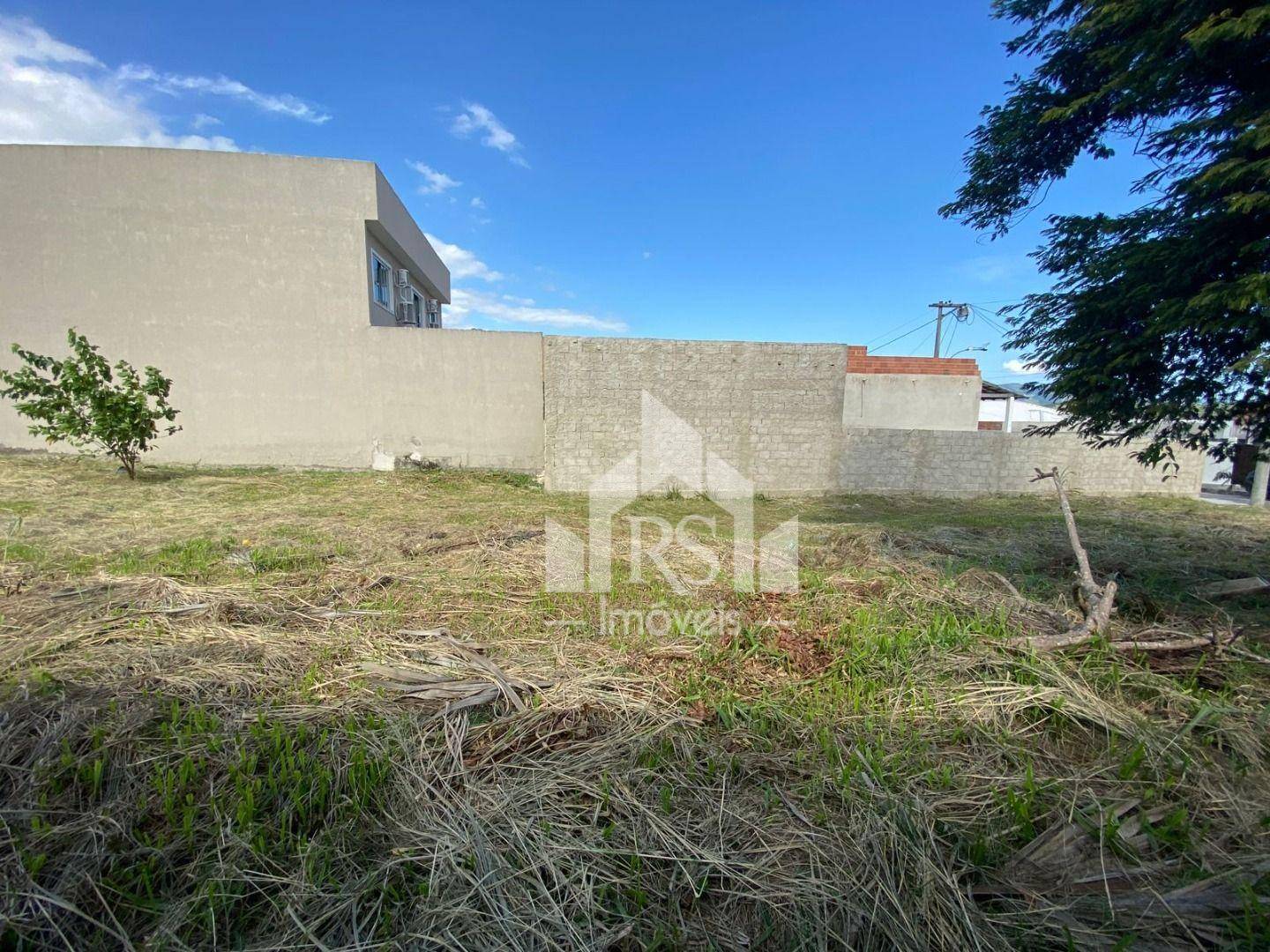 Loteamento e Condomínio, 300 m² - Foto 1