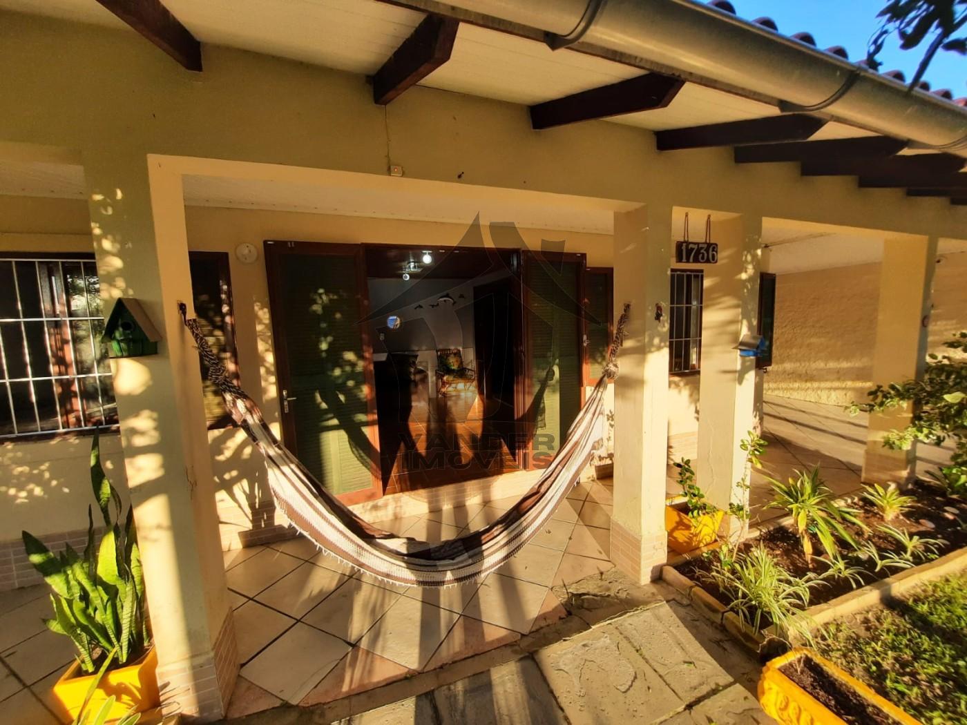 Casa à venda com 2 quartos, 300m² - Foto 3