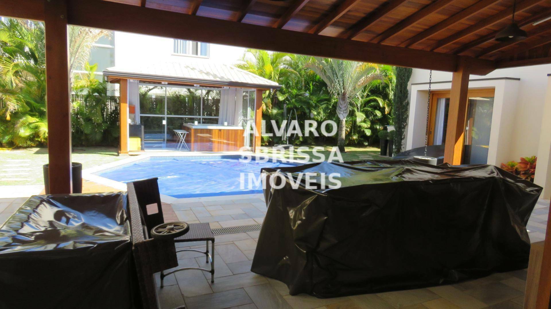 Casa de Condomínio à venda com 3 quartos, 350m² - Foto 53