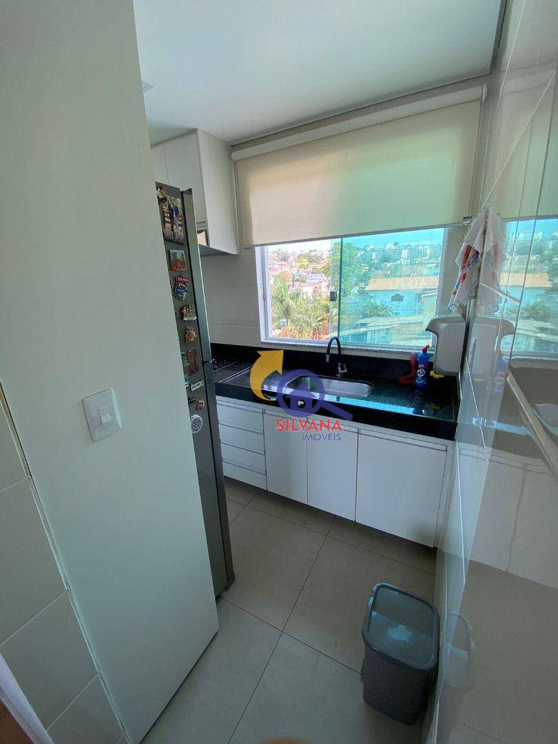 Apartamento à venda com 2 quartos, 62m² - Foto 6