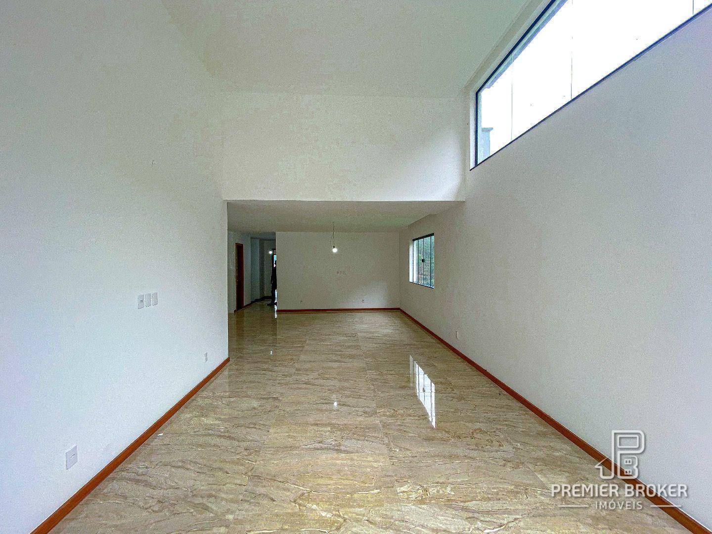 Casa de Condomínio à venda com 3 quartos, 234m² - Foto 5