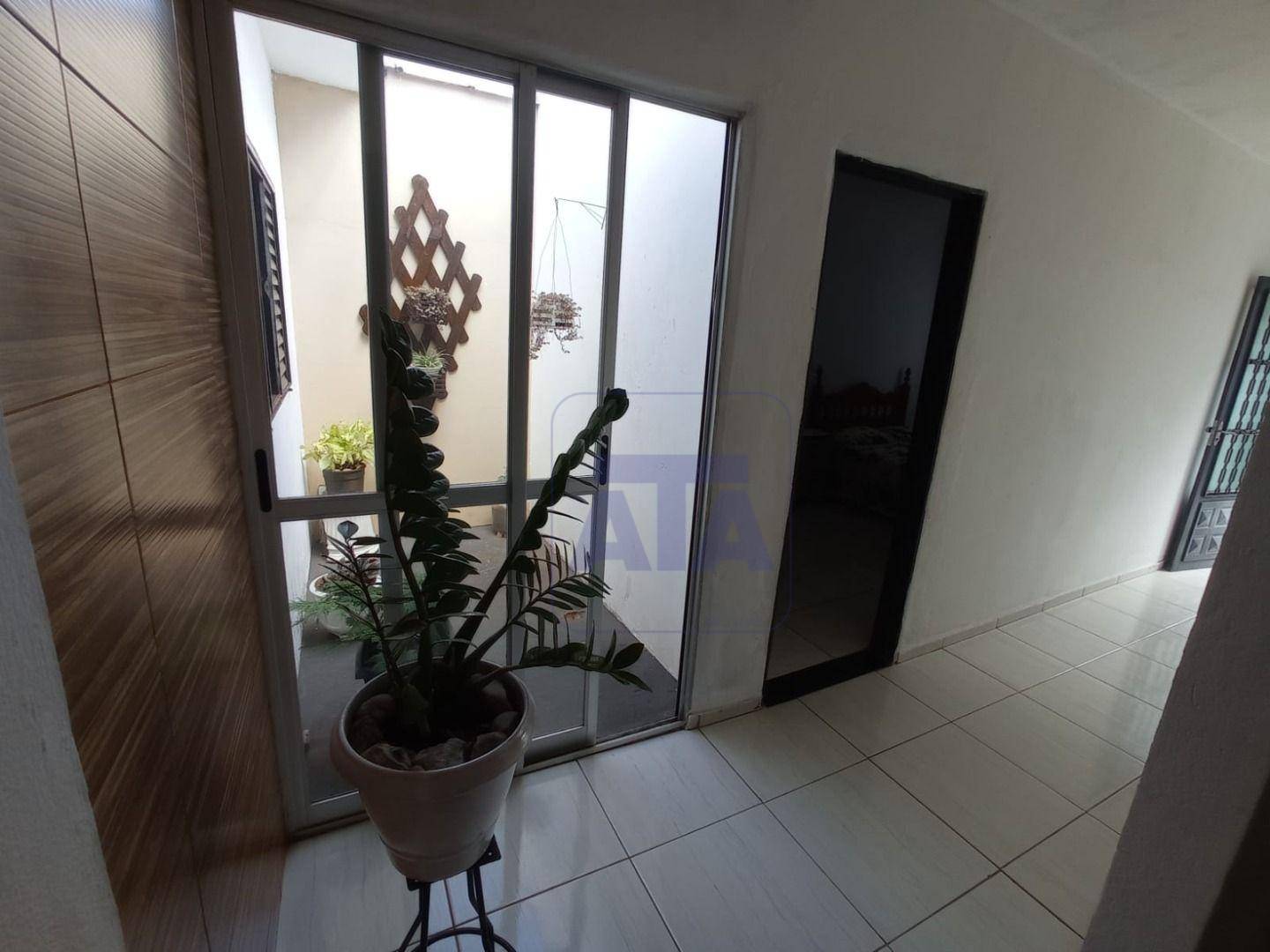 Casa à venda com 3 quartos, 131m² - Foto 8