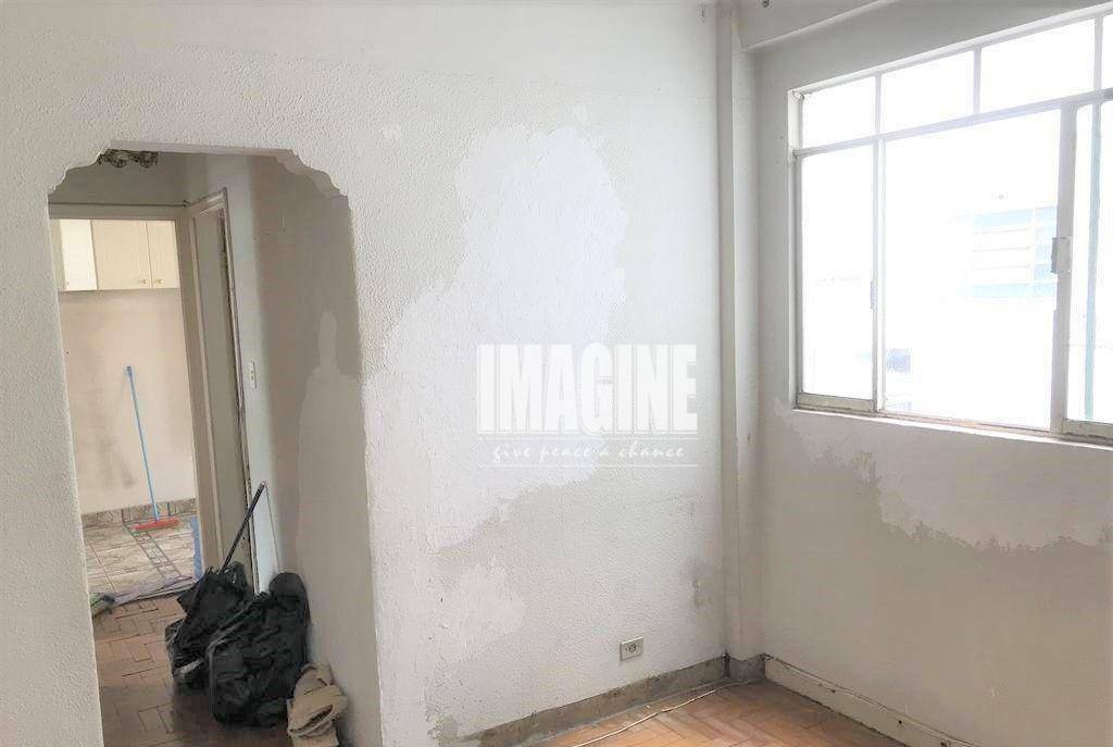 Apartamento à venda com 2 quartos, 77m² - Foto 1