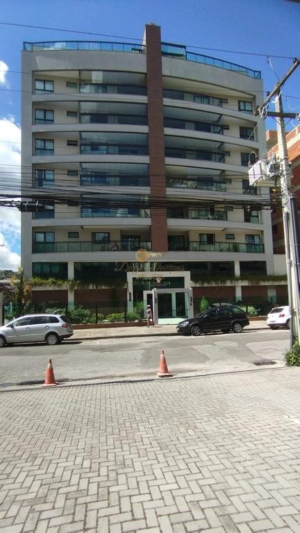 Apartamento à venda com 3 quartos, 125m² - Foto 2