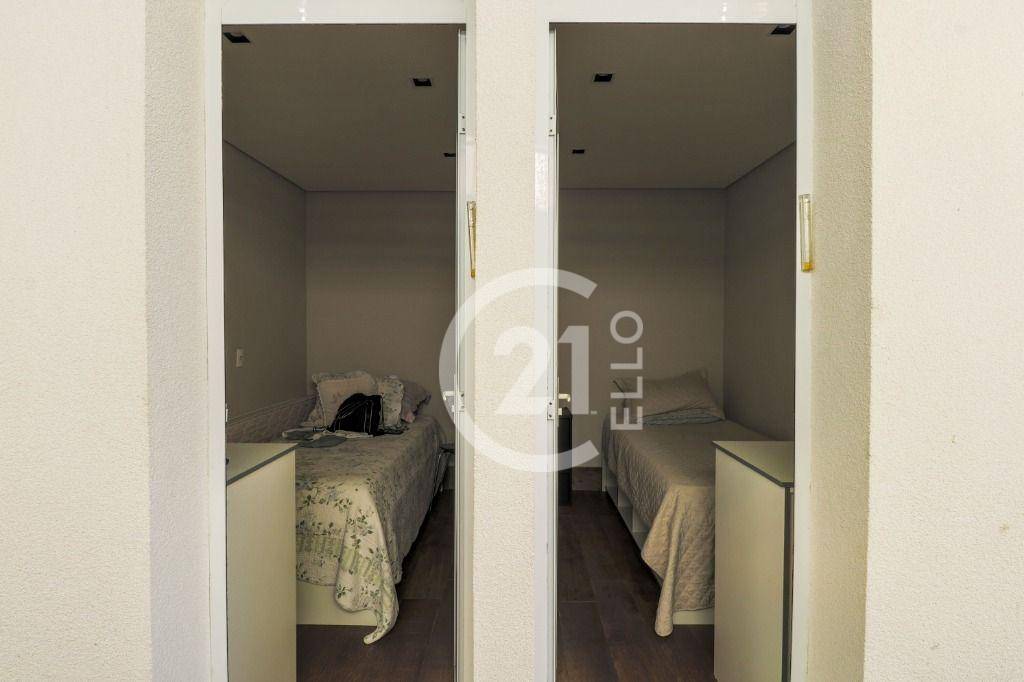 Casa à venda com 4 quartos, 420m² - Foto 37