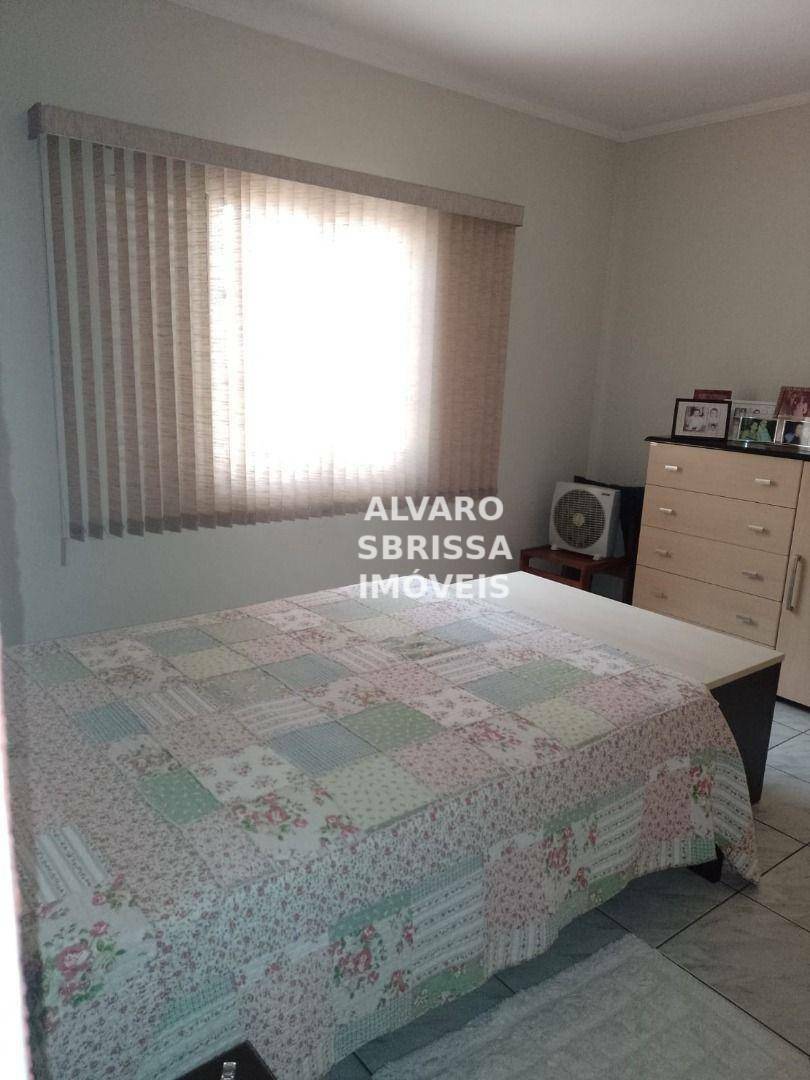 Casa à venda com 3 quartos, 160m² - Foto 13