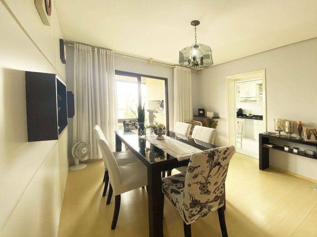 Apartamento à venda com 3 quartos, 93m² - Foto 7