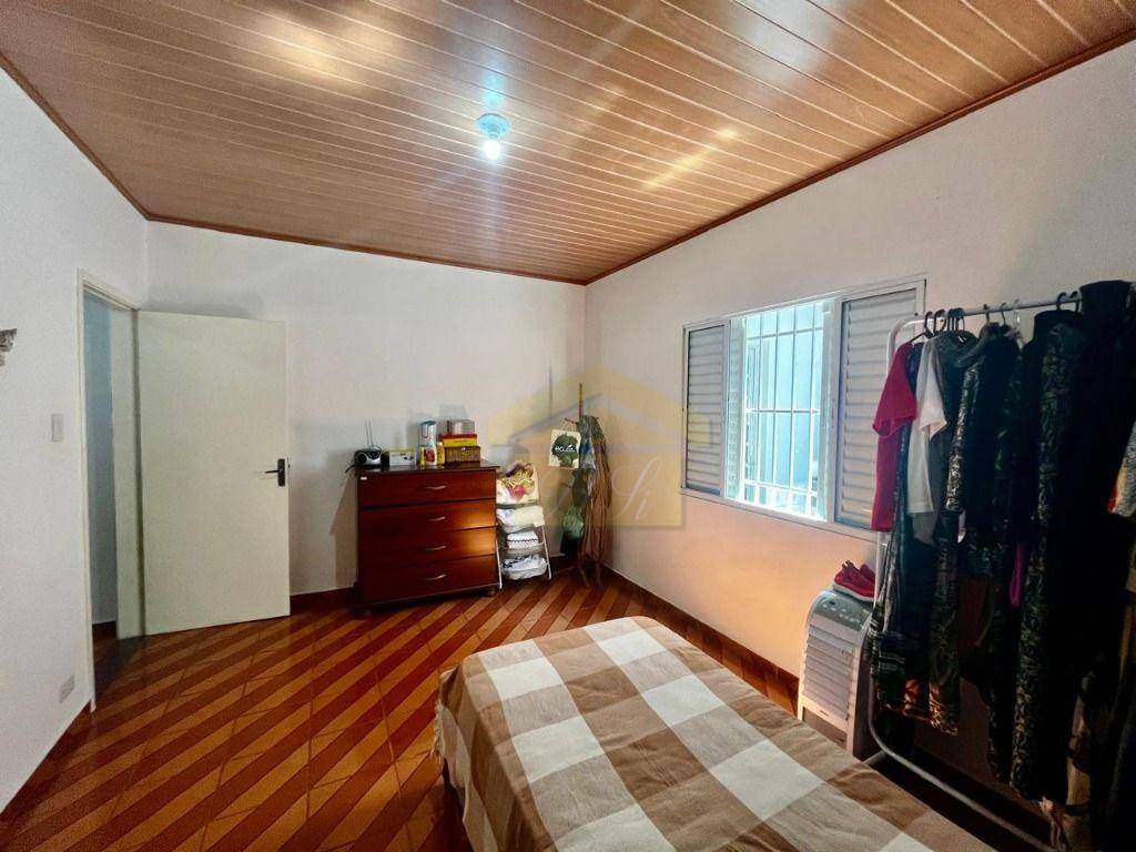 Casa para alugar com 2 quartos, 70m² - Foto 10