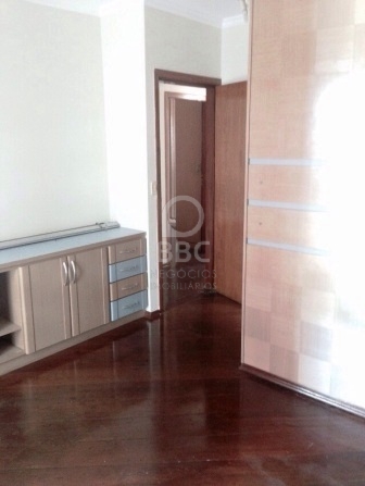 Apartamento à venda com 3 quartos, 139m² - Foto 11