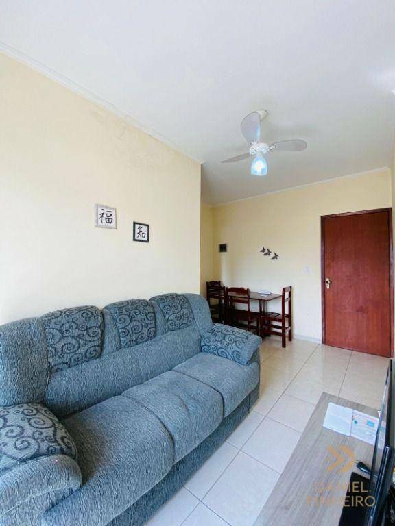 Apartamento à venda com 1 quarto, 45m² - Foto 3