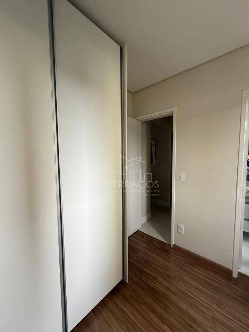 Apartamento à venda com 3 quartos, 124m² - Foto 15