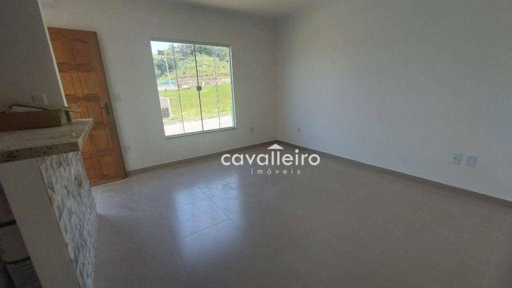 Casa de Condomínio à venda com 3 quartos, 75m² - Foto 2