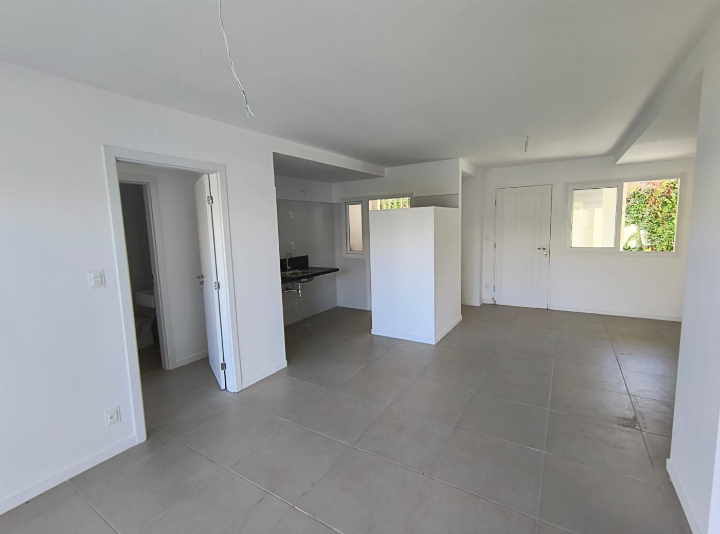 Apartamento à venda com 2 quartos, 90m² - Foto 1