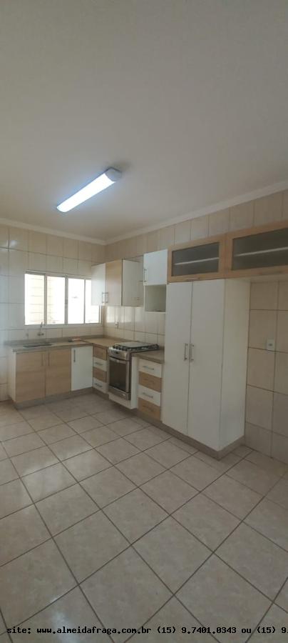 Casa para alugar com 3 quartos, 170m² - Foto 19