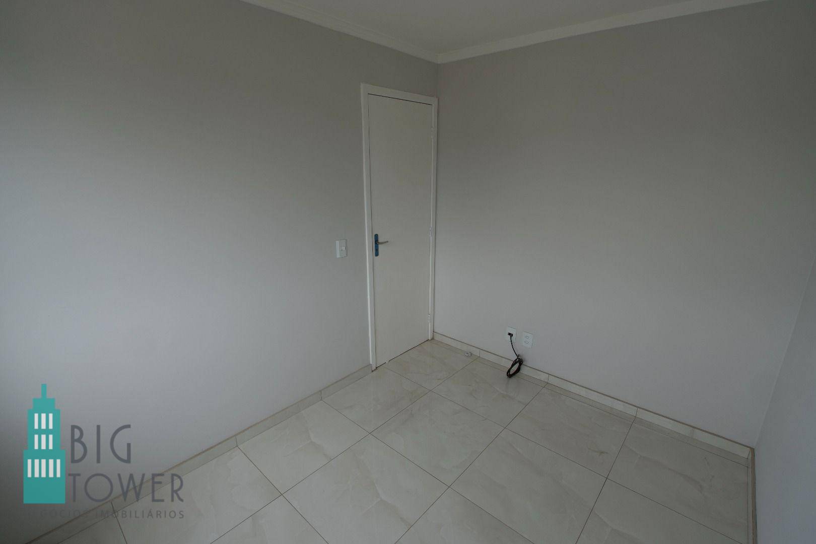 Apartamento para alugar com 2 quartos, 40m² - Foto 15