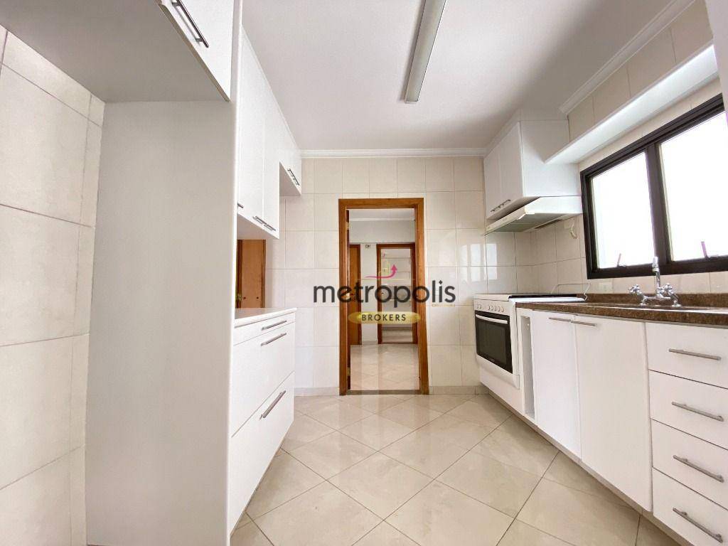 Apartamento à venda com 4 quartos, 196m² - Foto 13