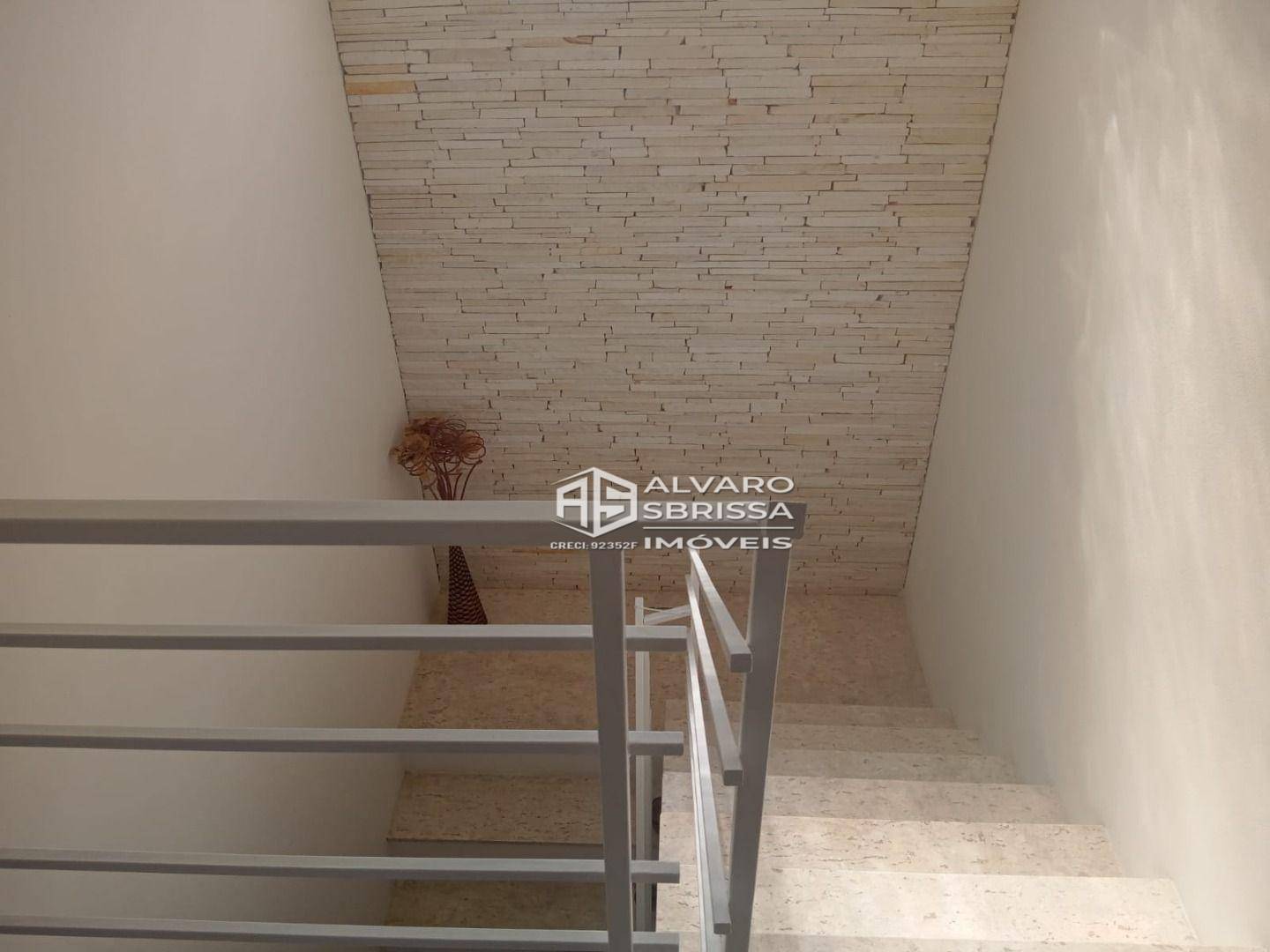 Chácara à venda com 3 quartos, 300m² - Foto 25