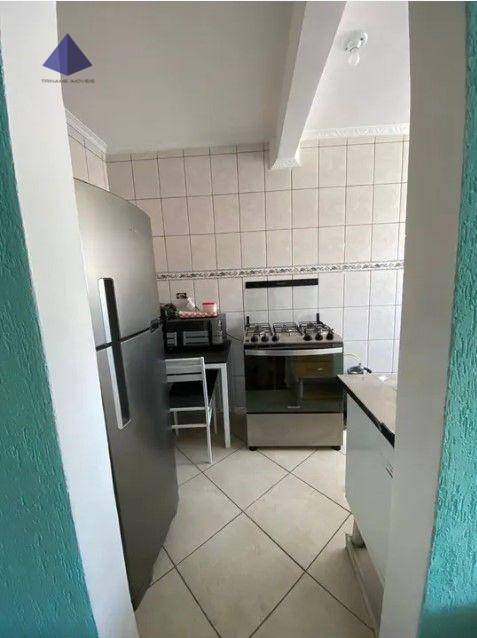 Apartamento à venda com 2 quartos, 72m² - Foto 8