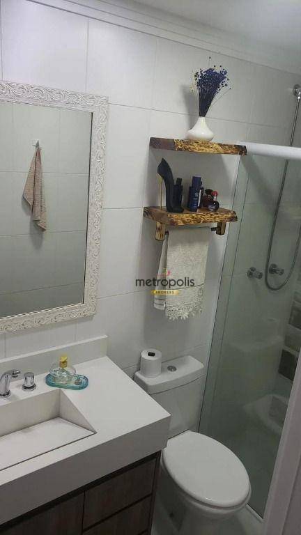 Apartamento à venda com 2 quartos, 69m² - Foto 31