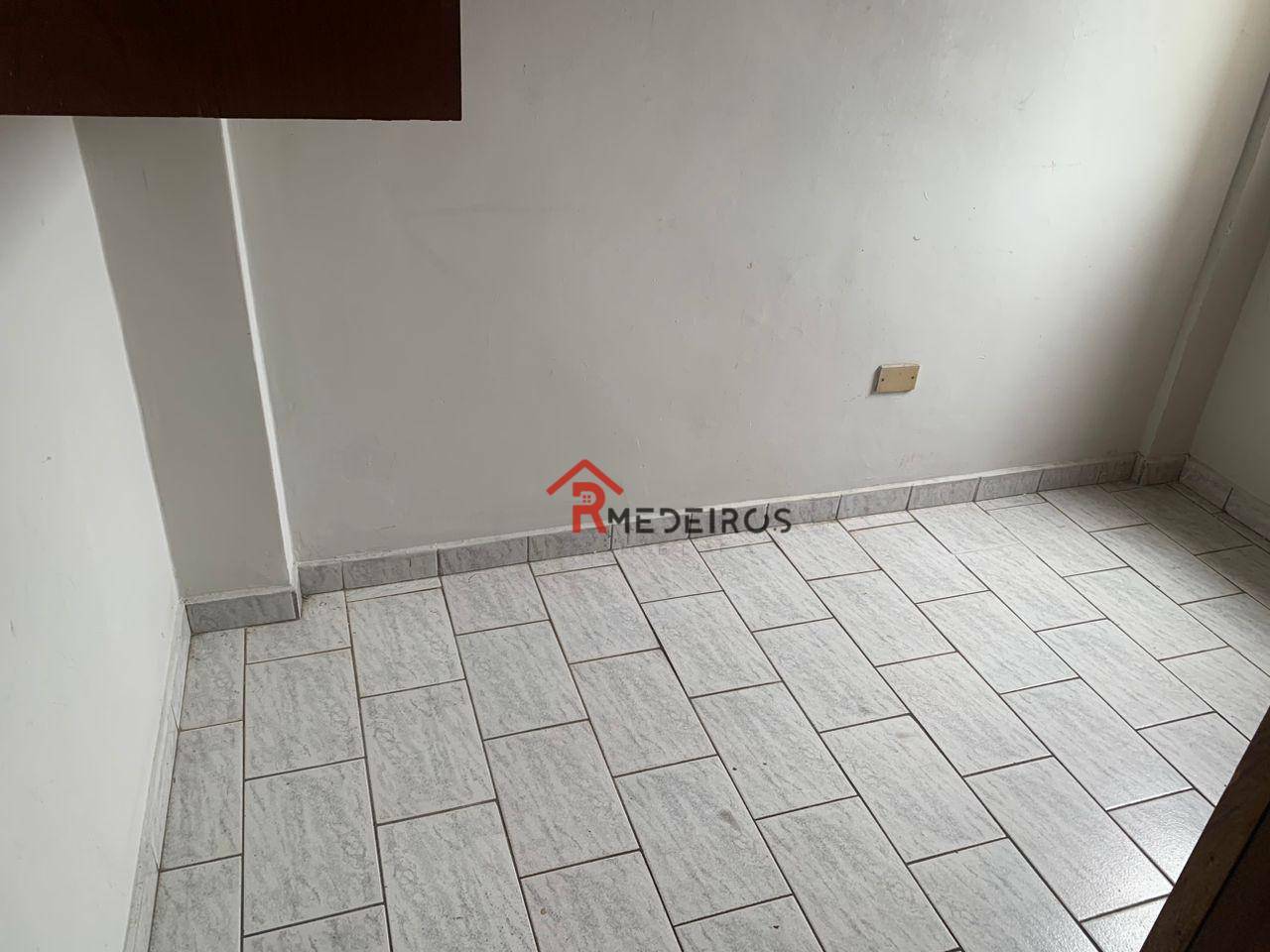 Apartamento para alugar com 2 quartos, 95m² - Foto 18