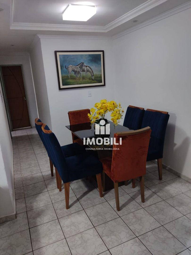 Apartamento à venda com 3 quartos, 76m² - Foto 8