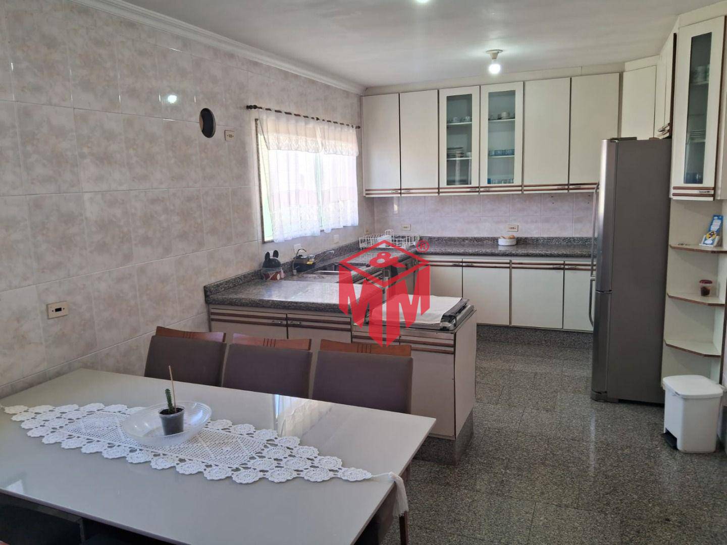 Sobrado à venda com 4 quartos, 380m² - Foto 37