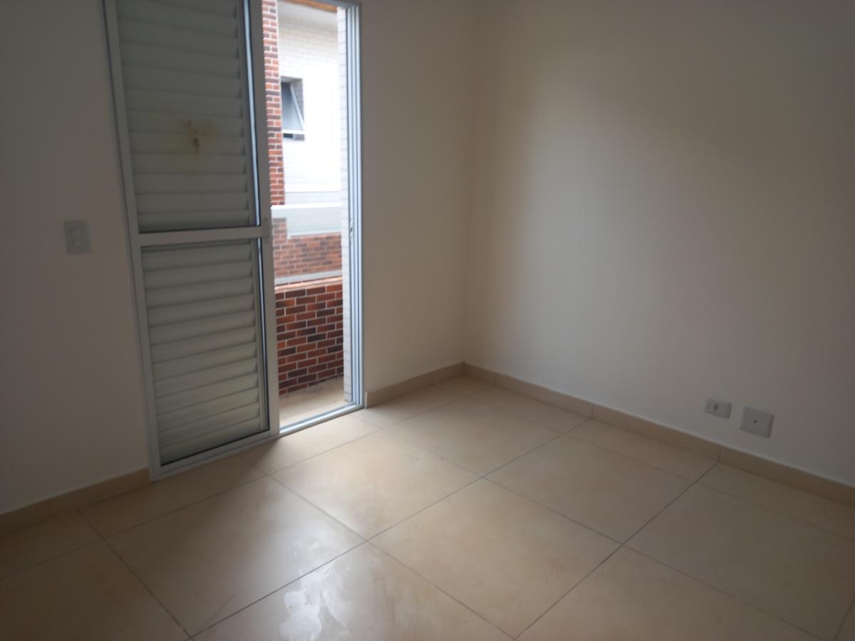 Casa à venda com 2 quartos, 40m² - Foto 14