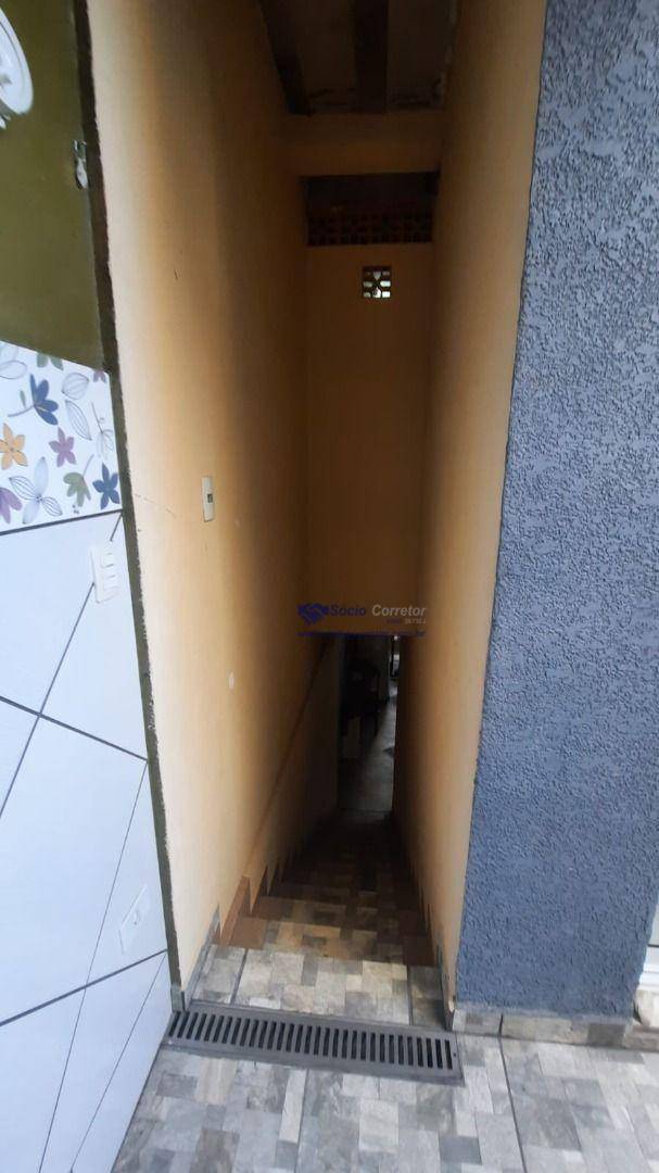 Sobrado à venda com 3 quartos, 192m² - Foto 58