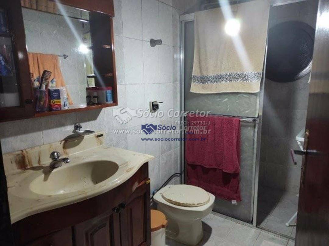 Sobrado à venda com 2 quartos, 300m² - Foto 7