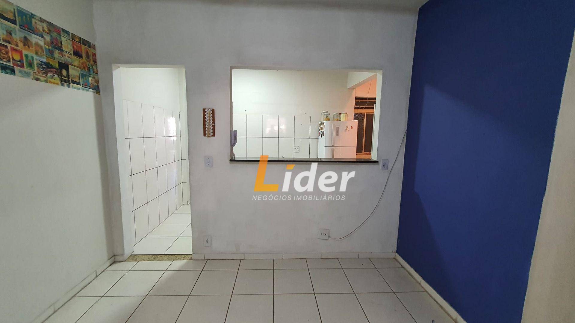 Apartamento à venda com 2 quartos, 65m² - Foto 3