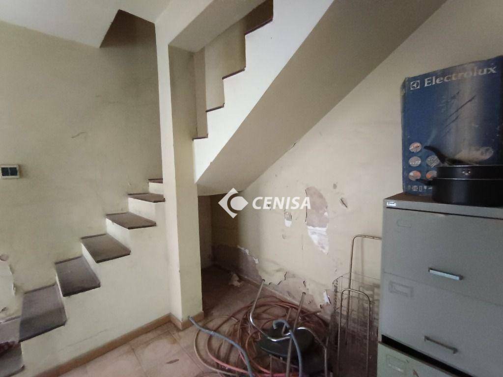 Casa à venda com 5 quartos, 210m² - Foto 22