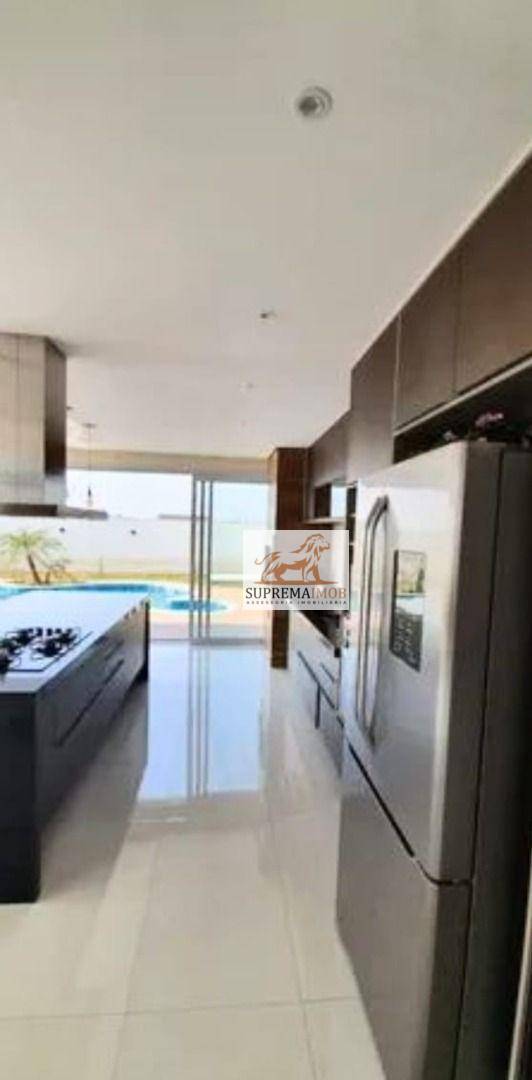 Casa de Condomínio à venda com 4 quartos, 296m² - Foto 9