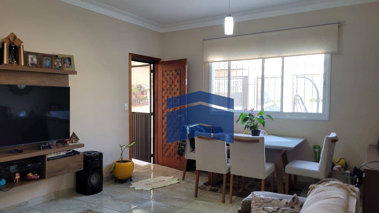 Sobrado à venda com 3 quartos, 146m² - Foto 1