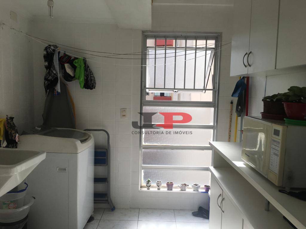 Apartamento à venda com 3 quartos, 85m² - Foto 16