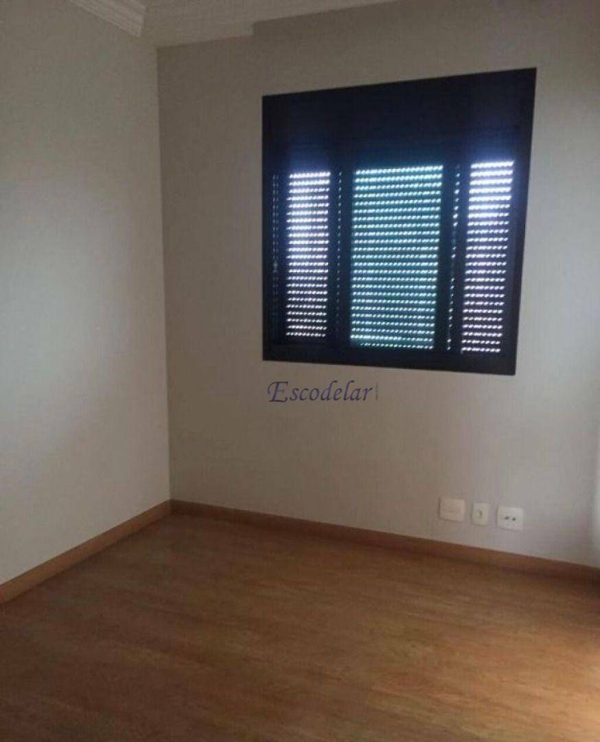 Apartamento à venda com 4 quartos, 225m² - Foto 20