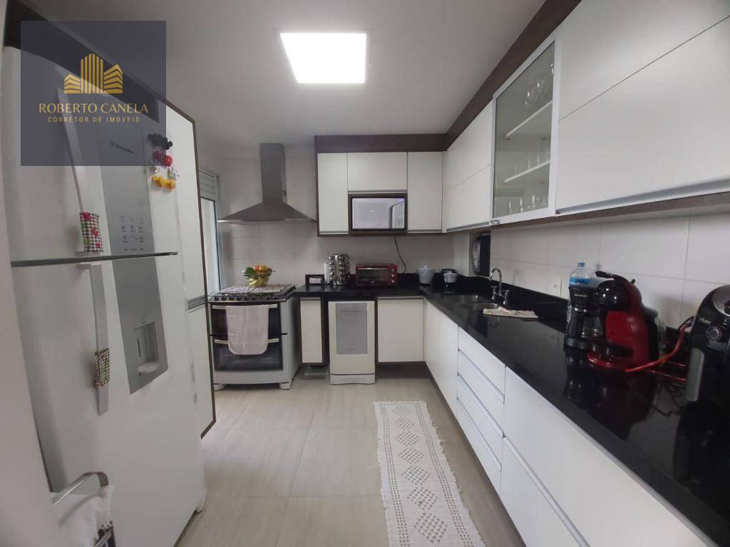 Apartamento à venda com 3 quartos, 156m² - Foto 15