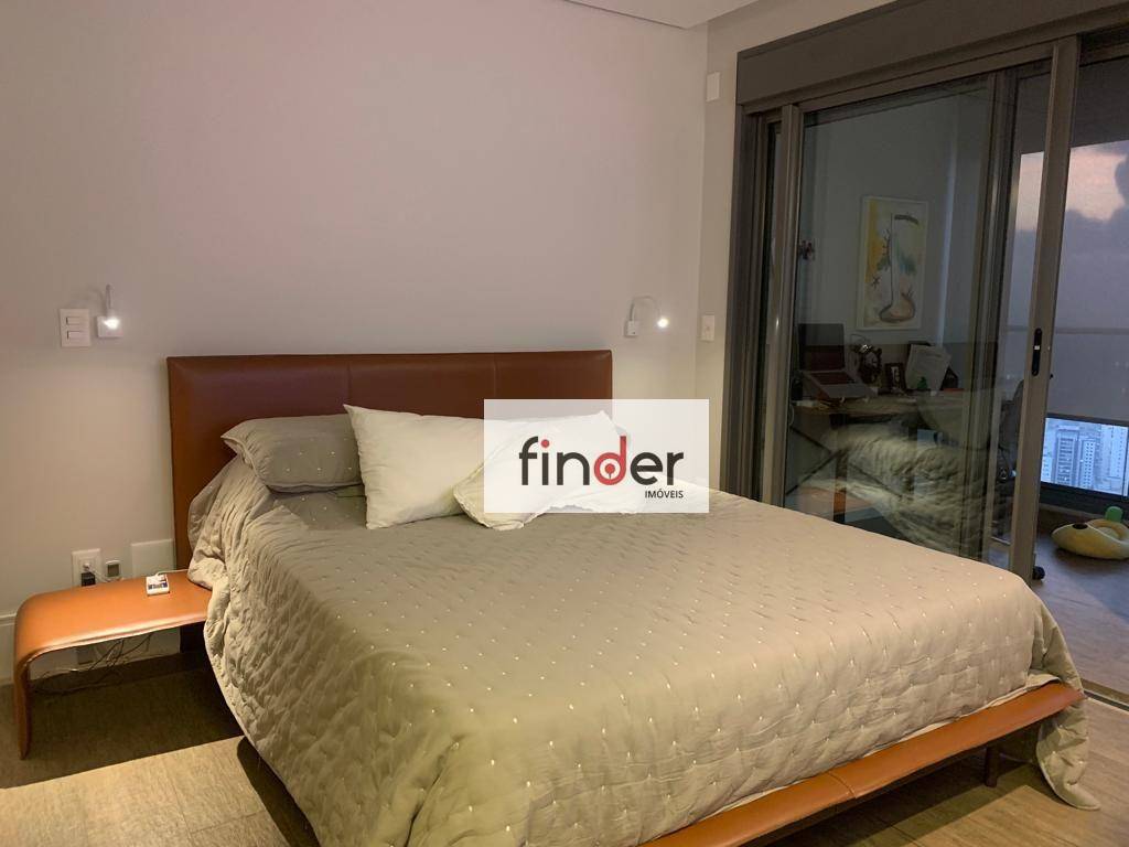 Apartamento à venda com 3 quartos, 271m² - Foto 8