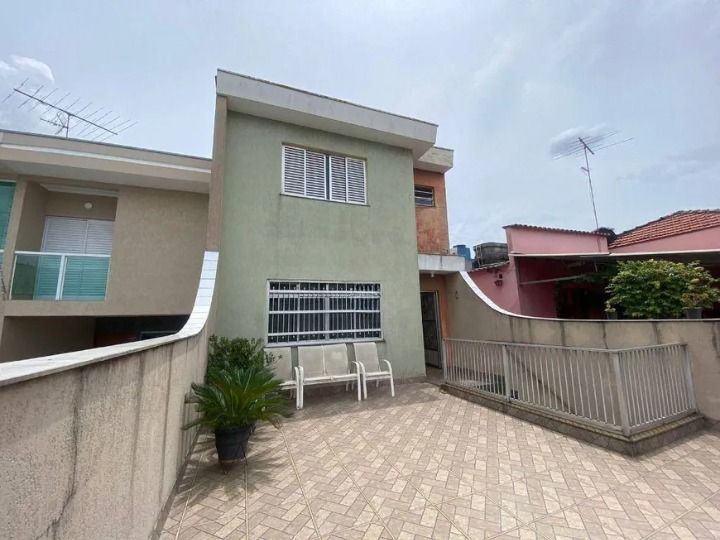 Sobrado para alugar com 2 quartos, 173m² - Foto 1