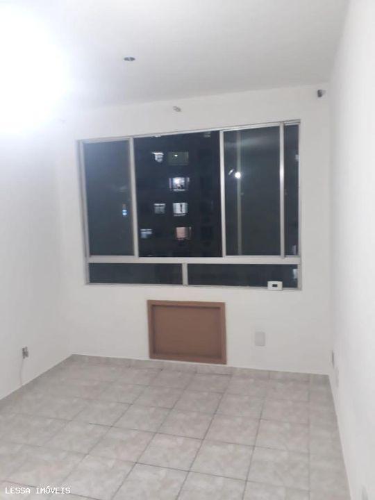 Apartamento à venda com 2 quartos, 63m² - Foto 6