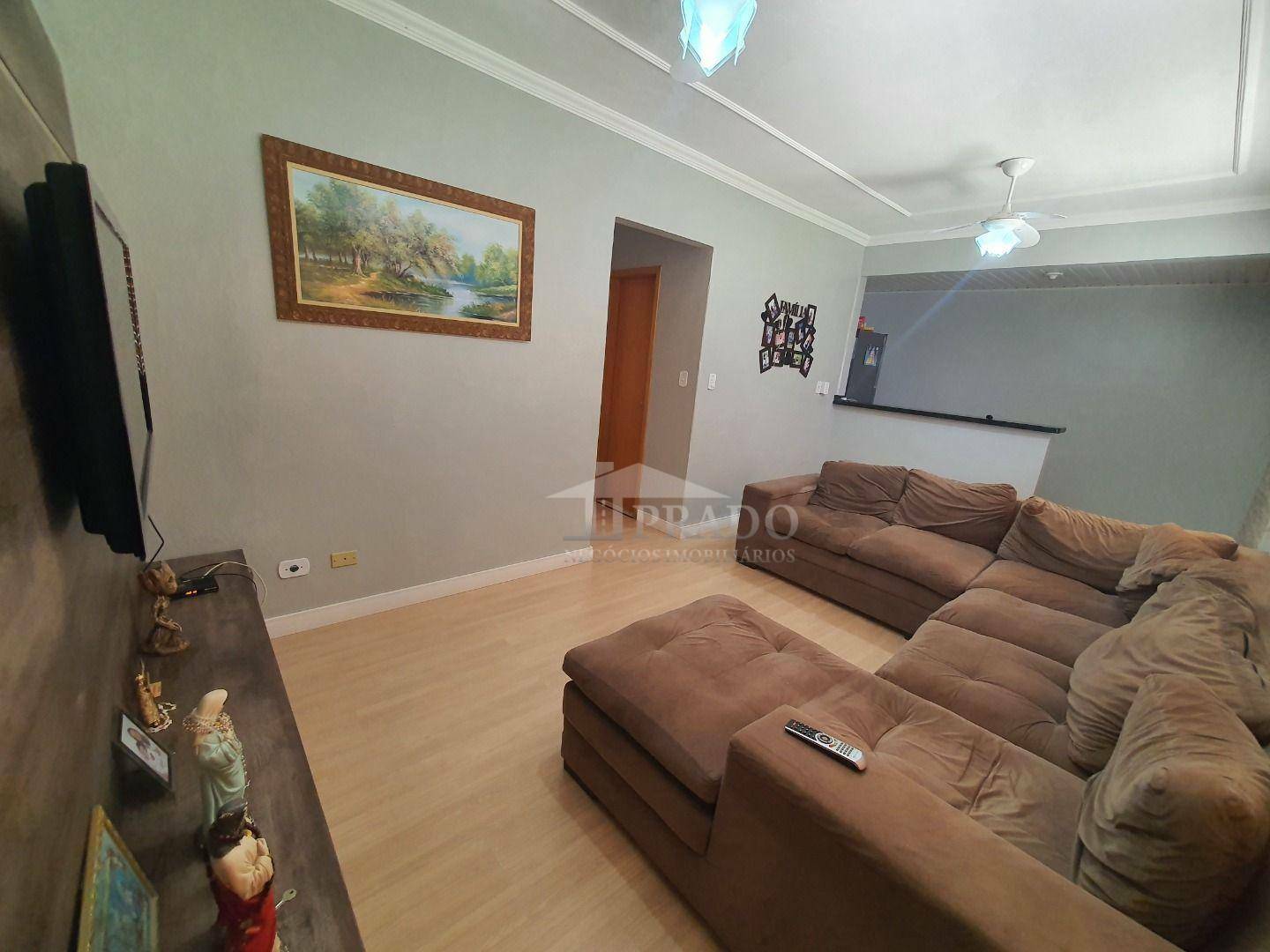 Casa à venda com 2 quartos, 120m² - Foto 8