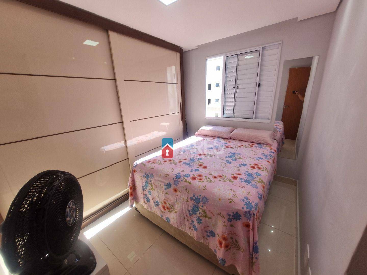 Apartamento à venda com 2 quartos, 45m² - Foto 7