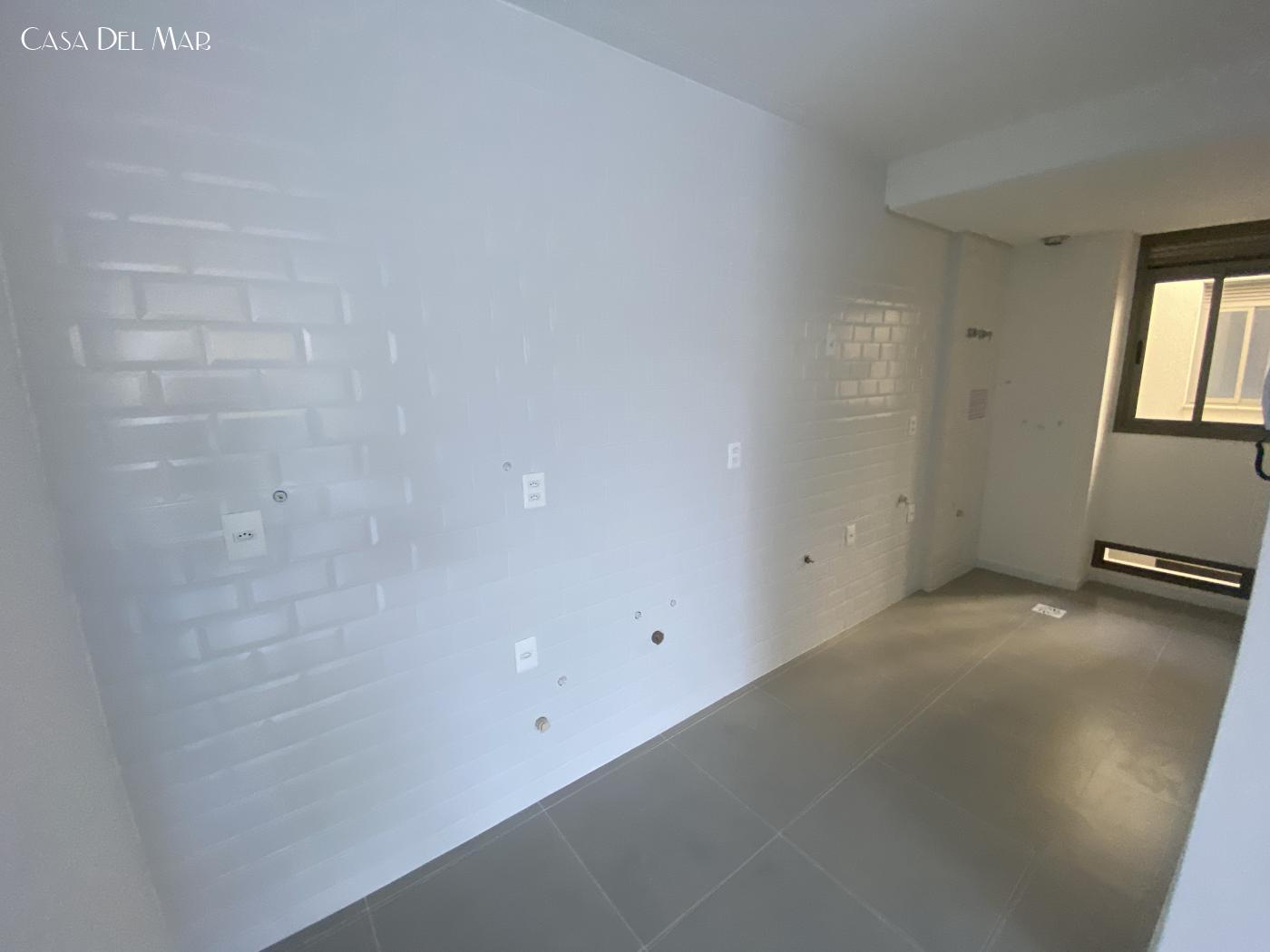 Apartamento à venda com 2 quartos, 66m² - Foto 15