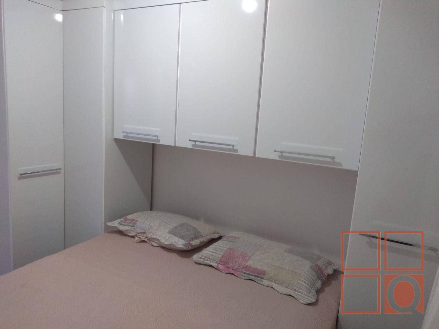 Apartamento à venda com 2 quartos, 46m² - Foto 2